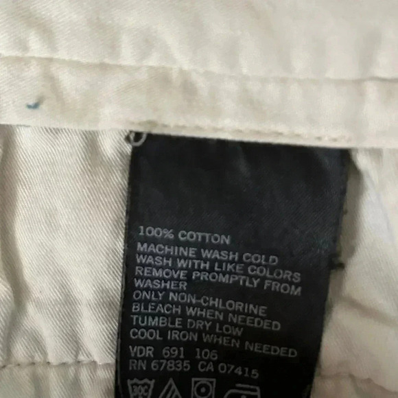 Nautica “Clipper” shorts in the best blue! Size 30. Relax fit. Great condition - Picture 5 of 7